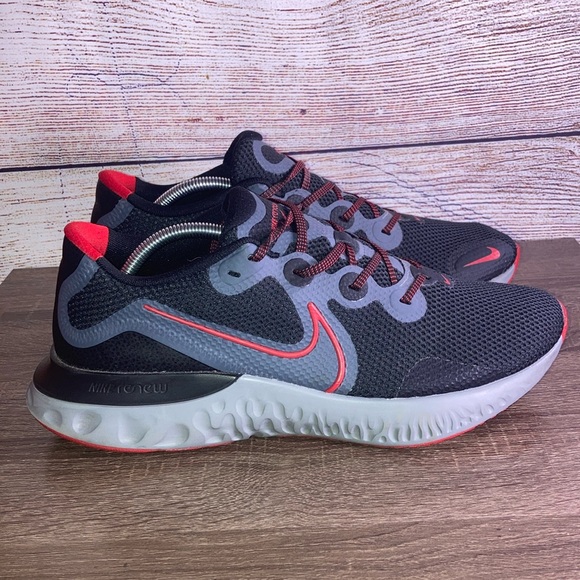 Nike Renew Run Black/Red/Grey Running Shoes CZ8674-001- SZ 12 - Picture 1 of 8